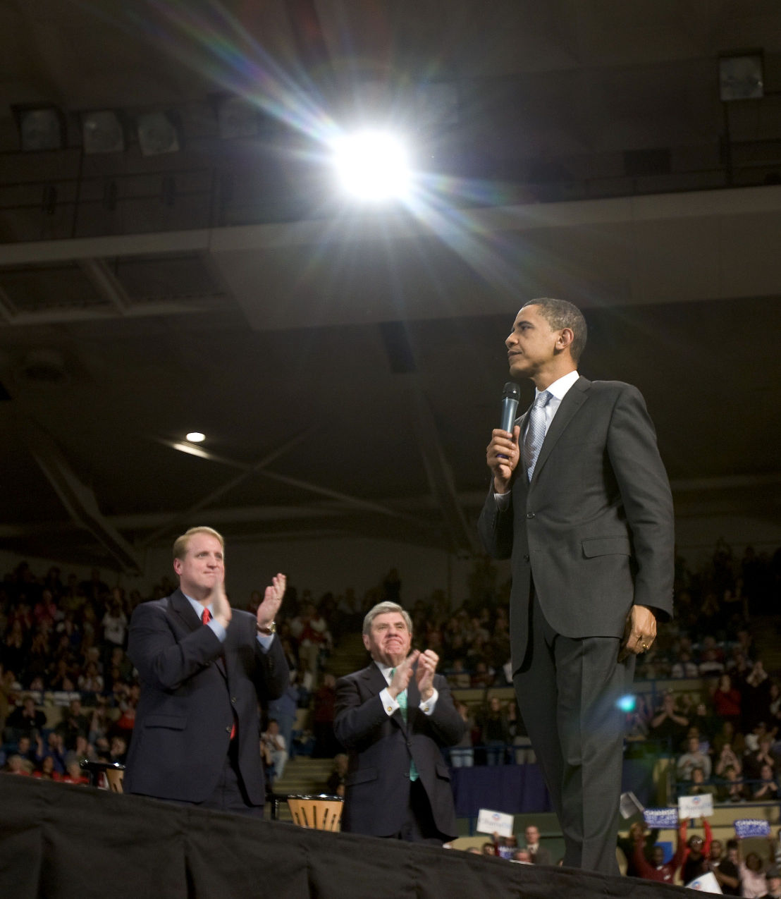 mm_20080207_obama19.JPG